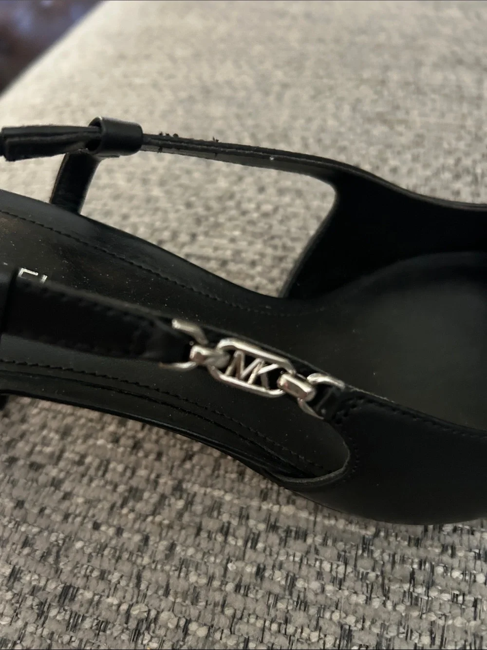 MICHAEL Michael Kors Black Pointed Slingback Mules with Silver Accent - Picture 3 of 4